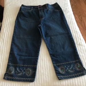 Gloria Vanderbilt Capri Jeans